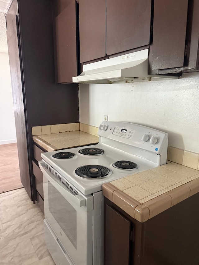 4942 N Holt Ave Unit 103, Fresno, CA 93705 - photo 3