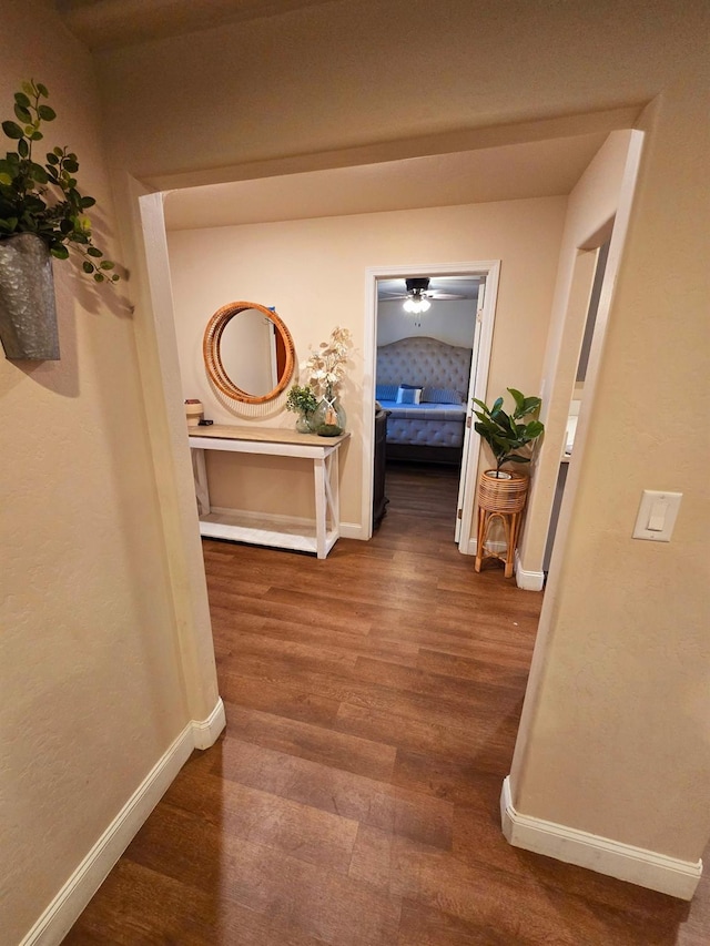525 N Crenshaw, Visalia, CA 93291 - hall featuring wood finished floors and baseboards