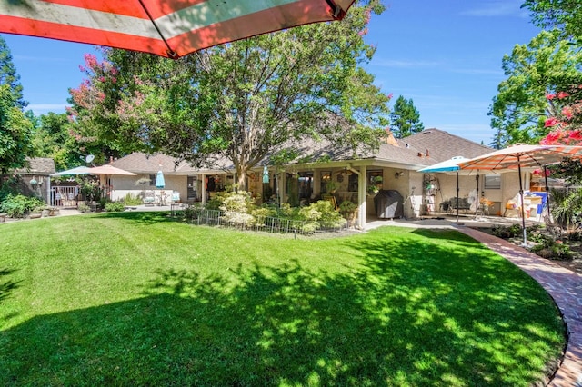 1721 W Wrenwood Ave, Fresno, CA 93711 - view of green lawn featuring a patio area