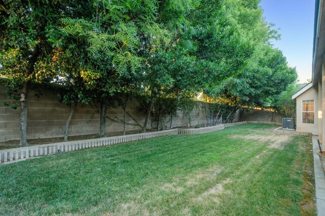 1412 E Valley Forge Dr, Fresno, CA 93720 - photo 31