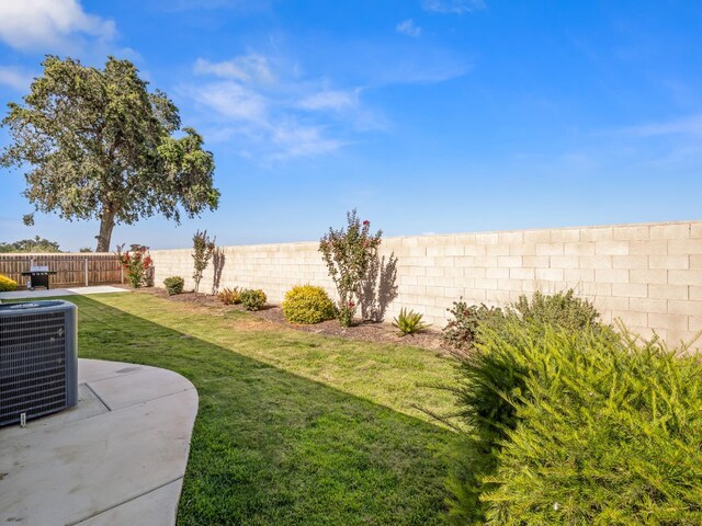 3208 N Rova Ct, Visalia, CA 93291 - photo 32