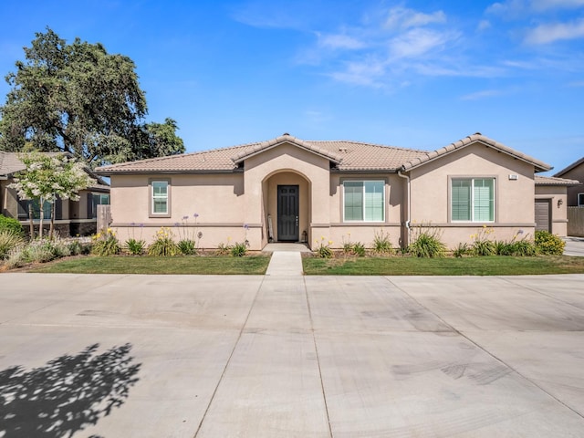 3208 N Rova Ct, Visalia, CA 93291 - photo 2