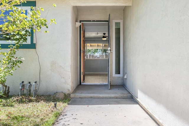 3318 Stanford Ave, Clovis, CA 93611 - view of exterior entry featuring stucco siding