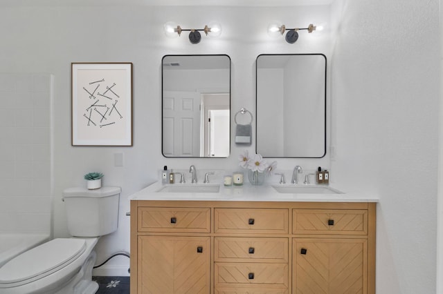 19730 Brightwood Rd, Madera, CA 93638 - full bath featuring double vanity and shower / bathtub combination