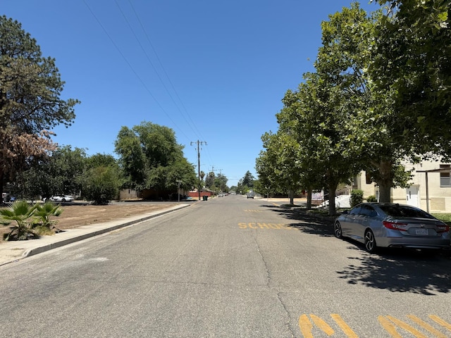 255 N 6th St, Chowchilla, CA 93610