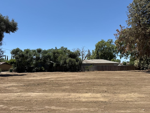 255 N 6th St, Chowchilla, CA 93610