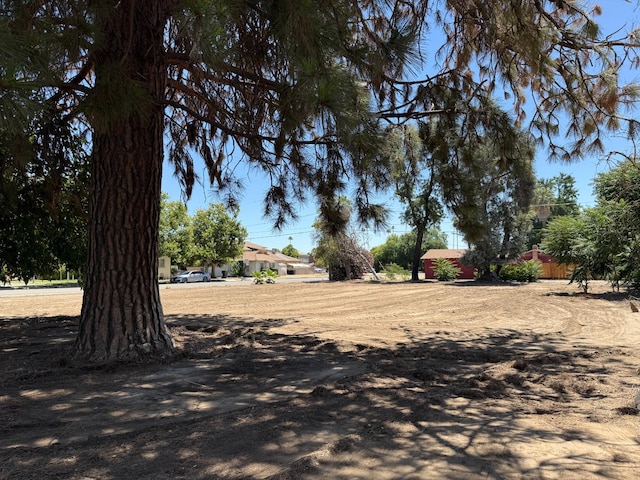 255 N 6th St, Chowchilla, CA 93610