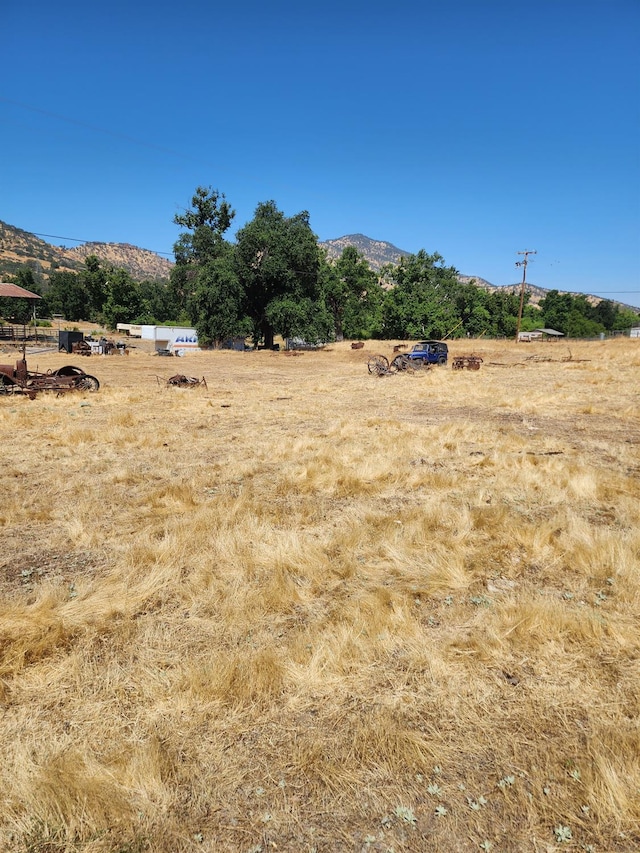 9 Live Oak Dr, Tbd, Sanger, CA 93657