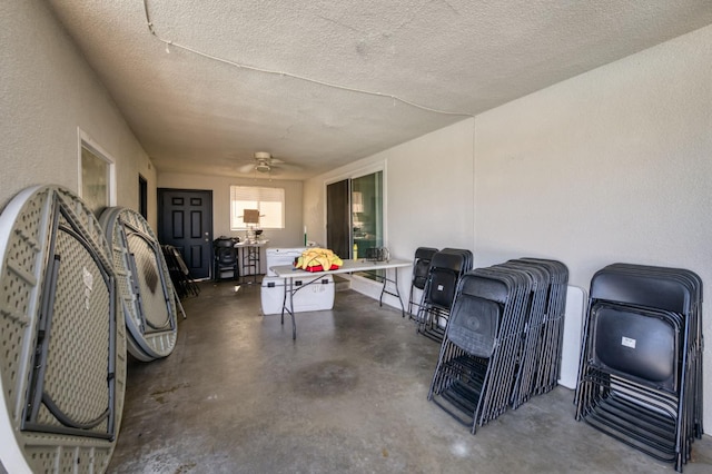 786 E Barstow Ave, Fresno, CA 93710 - view of patio / terrace with ceiling fan