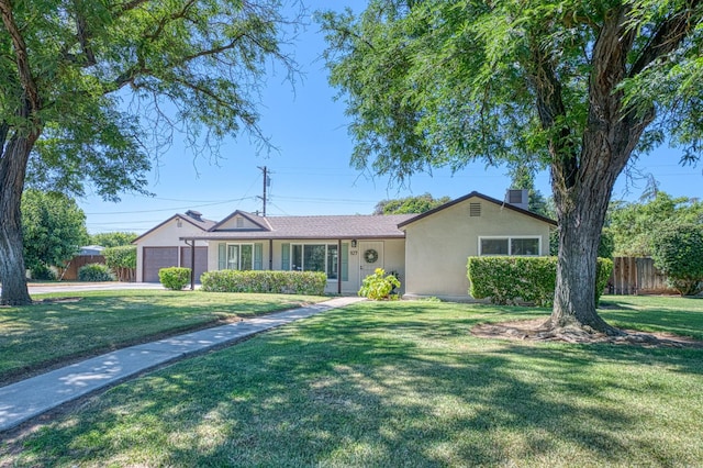 927 W Pico Ave, Fresno, CA 93705 - ranch-style home featuring stucco siding, driveway, and an attached garage