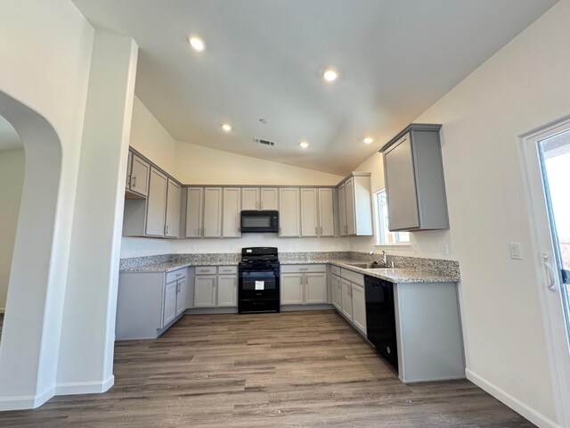 1109 E Orange St, Avenal, CA 93204 - photo 6