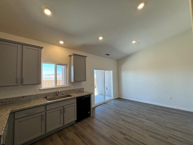 1109 E Orange St, Avenal, CA 93204 - photo 10