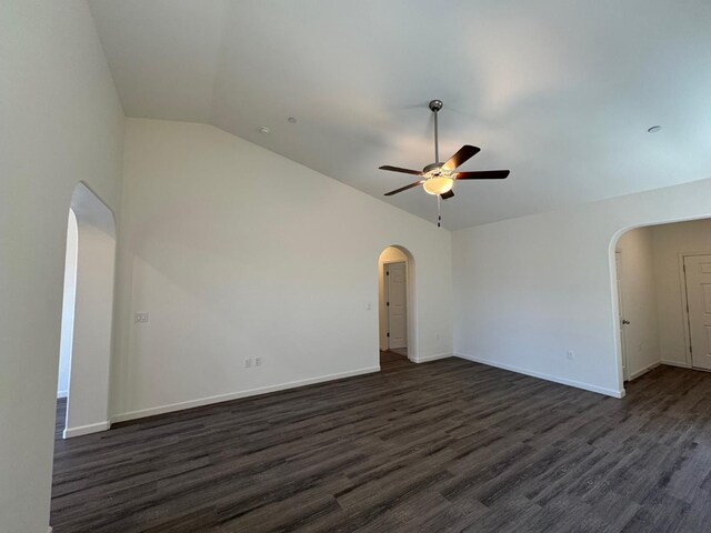 1124 E Orange St, Avenal, CA 93204 - photo 7