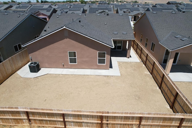 1128 E Orange St, Avenal, CA 93204 - photo 4