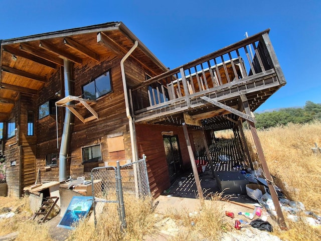 55766 Quail Hollow Ct, North Fork, CA 93643 - view of property exterior with a deck