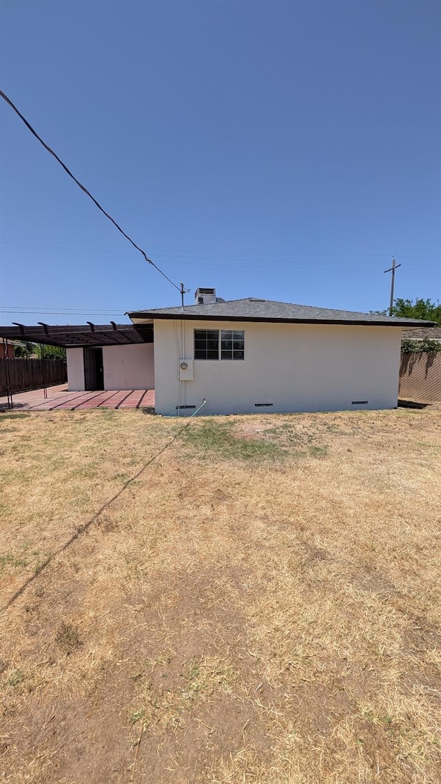 1405 N Lake St, Madera, CA 93638 - back of property
