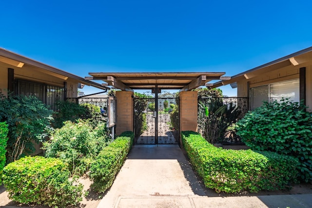 4909 N 7th St Unit S, Fresno, CA 93726 - view of gate
