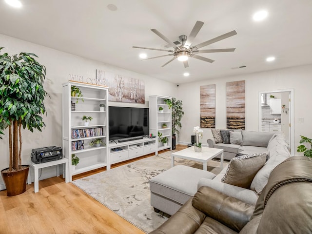 5533 E Holland Ave, Fresno, CA 93727 - photo 9