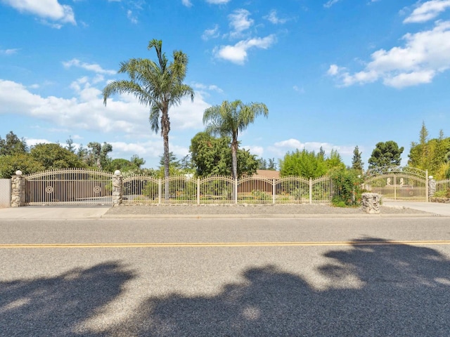 10472 Rolling Hills Dr, Madera, CA 93636 - photo 11