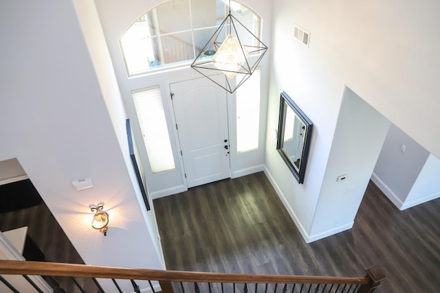 4249 N Waterside Dr, Clovis, CA 93619 - foyer entrance with a towering ceiling and wood finished floors