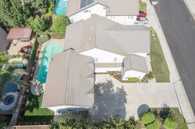 1224 Oak Ave, Clovis, CA 93611 - bird's eye view of a pool area