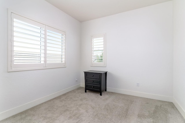 165 Timberline Way S, Madera, CA 93636 - carpeted empty room with baseboards