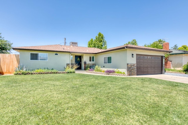 447 W Scott Ave, Clovis, CA 93612 - single story home featuring stucco siding, an attached garage, a chimney, and concrete driveway