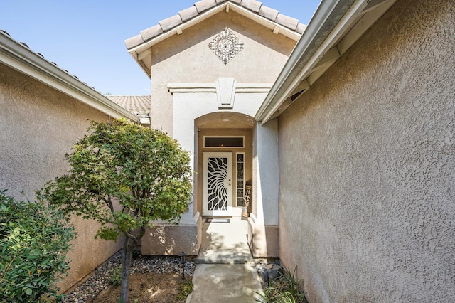 3624 N Jackie, Visalia, CA 93291 - view of exterior entry featuring stucco siding