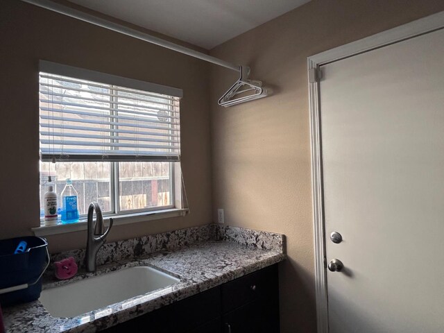 4426 Celeste Ave, Fresno, CA 93722 - photo 12