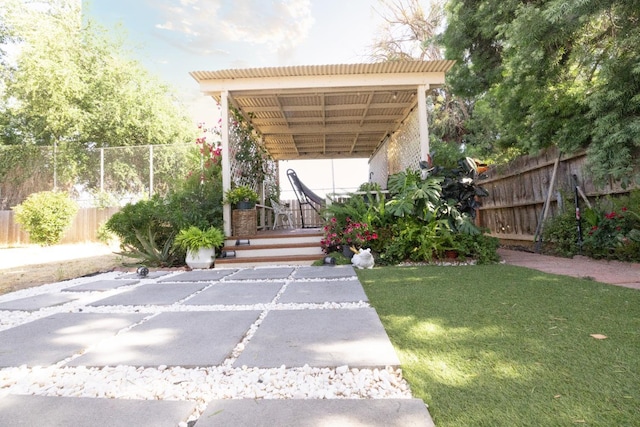 5263 W Griffith Way, Fresno, CA 93722 - view of yard