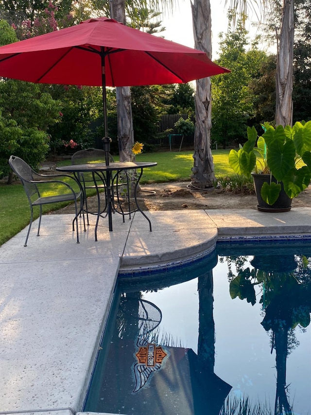 180 N Anderson Ave, Clovis, CA 93612 - swimming pool featuring a patio and a lawn