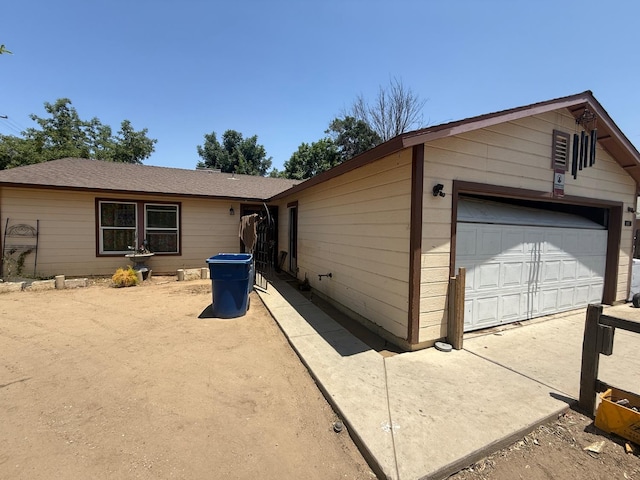200 E Warren Ave, Bakersfield, CA 93308 - view of front of house