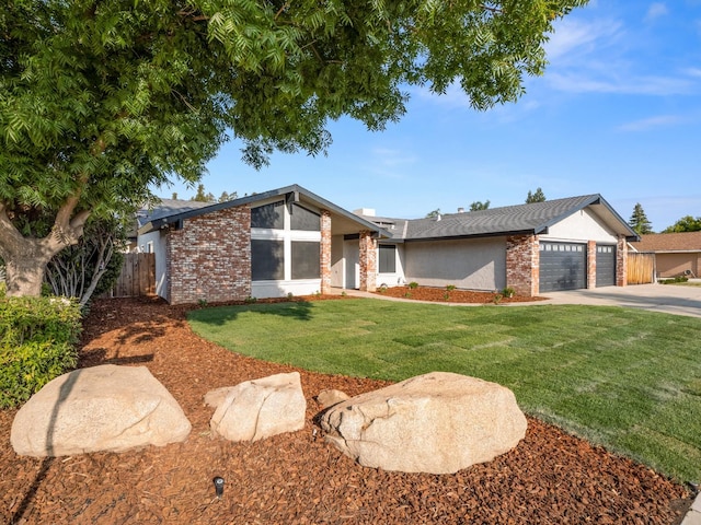 37 Douglas Ave, Clovis, CA 93611 - photo 2