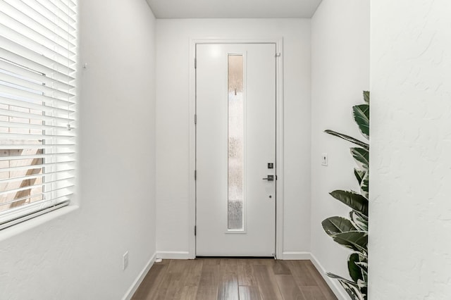 2047 N Ralph Ln, Clovis, CA 93619 - entryway featuring wood finished floors and baseboards