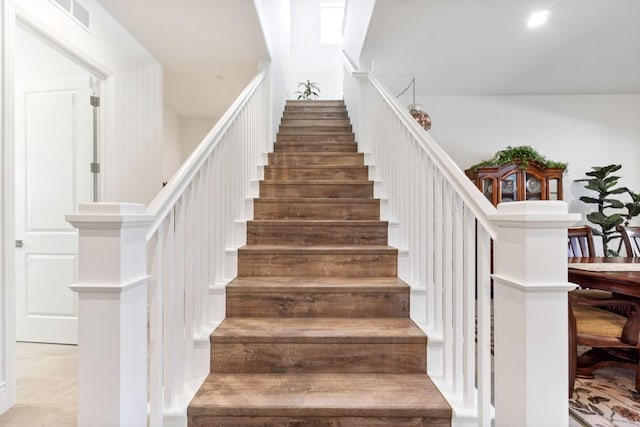 4693 Del Oro Rd, Madera, CA 93636 - view of stairs