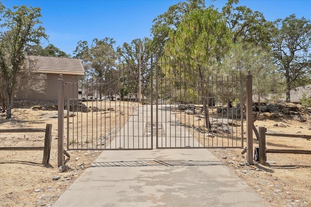 42617 John Muir Dr, Coarsegold, CA 93614 - view of gate