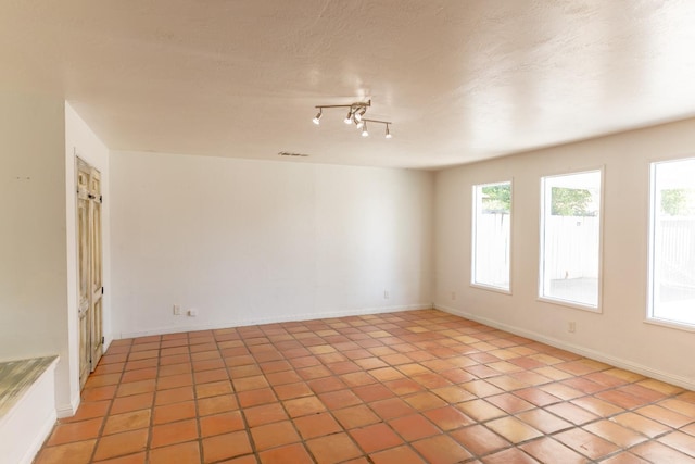 2922 E Gettysburg Ave, Fresno, CA 93726 - photo 22