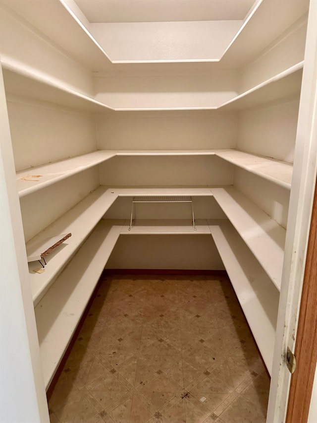 13308 Hood Ave, Hanford, CA 93230 - view of storage area