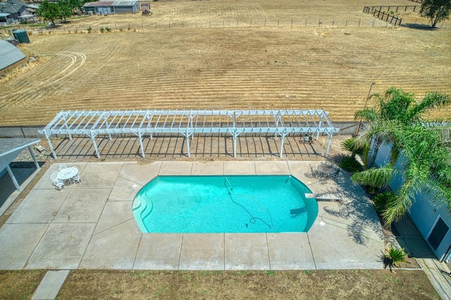 5578 E Perrin Rd, Clovis, CA 93619 - view of pool with a diving board, a fenced backyard, and a patio area