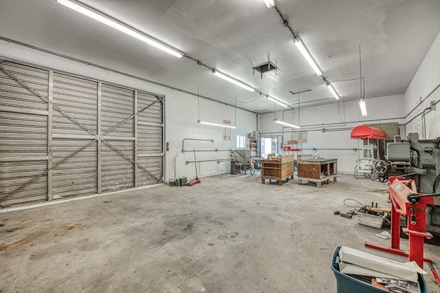 5578 E Perrin Rd, Clovis, CA 93619 - view of garage