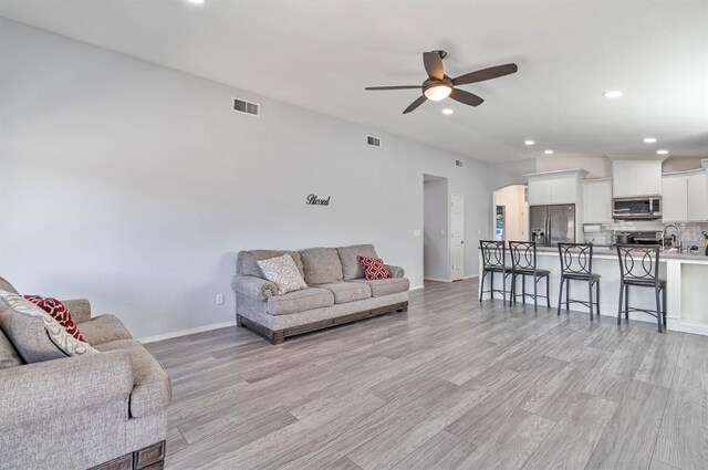 5594 W Oslin Ave, Fresno, CA 93722 - photo 22