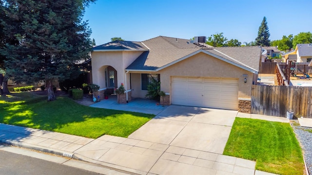 5594 W Oslin Ave, Fresno, CA 93722 - photo 2