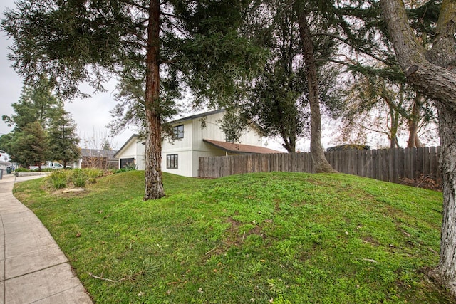 254 W Sierra Ave, Clovis, CA 93612 - view of yard