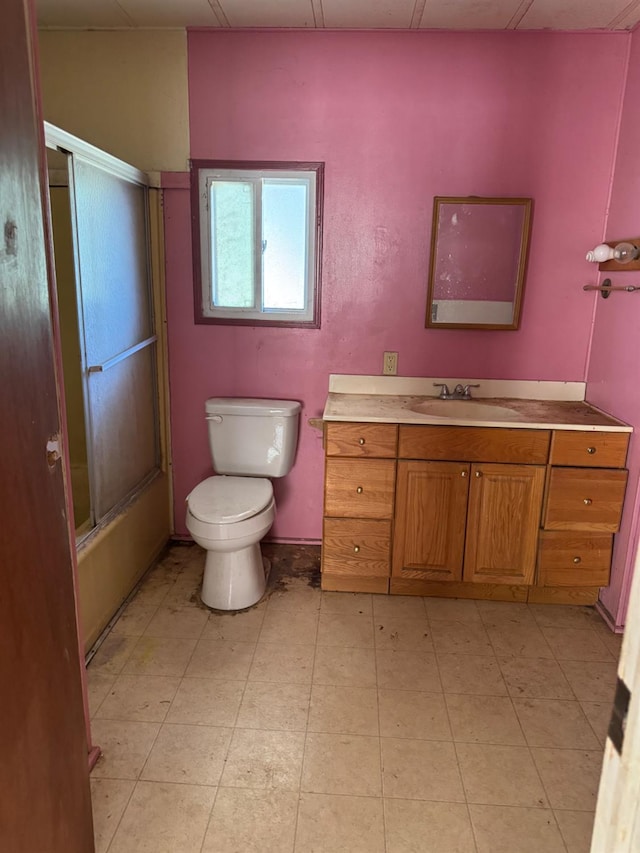 50481 Sundew Rd, Yokuts Valley, CA 93675 - bathroom featuring vanity and shower / bath combination with glass door