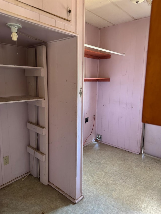 50481 Sundew Rd, Yokuts Valley, CA 93675 - washroom with tile patterned floors