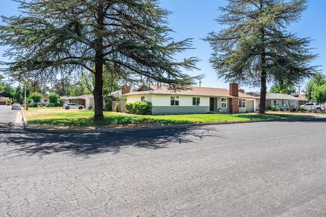 611 Foster Ave, Madera, CA 93637 - photo 32
