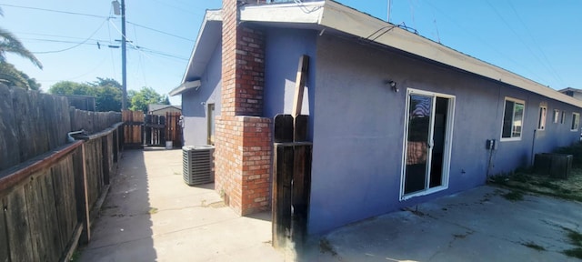 3122 Belmira Rd, Atwater, CA 95301 - view of property exterior with stucco siding and a patio
