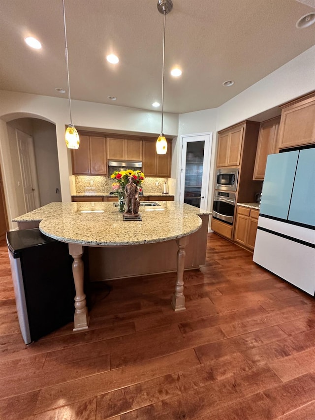 1040 Birch Run Way, Manteca, CA 95336 - photo 11