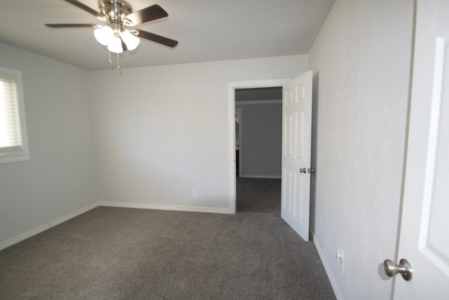2449 S Page Ave, Fresno, CA 93725 - unfurnished room with carpet floors and ceiling fan
