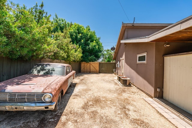 480 W Swift Ave, Fresno, CA 93705 - photo 33
